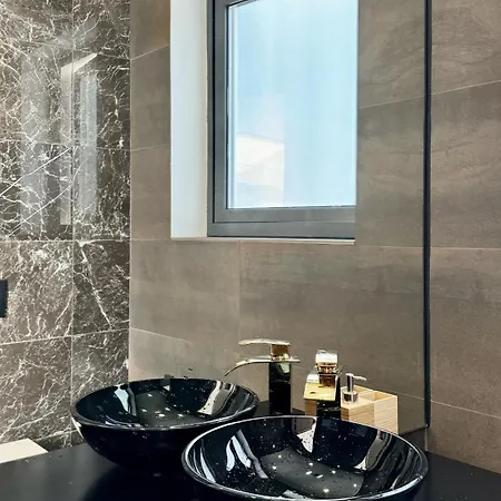 Welcs De Lujo 177 Emp Con Piscina Privada *